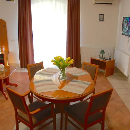 Apartamento 4 Apartmans