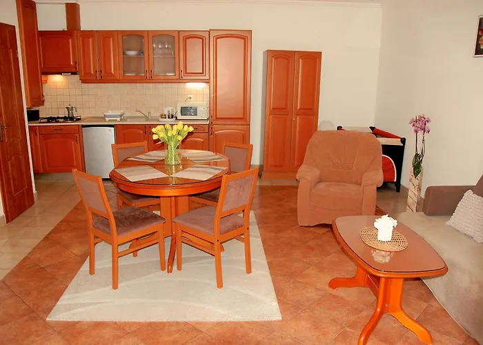 4 Apartmans Apartamento *