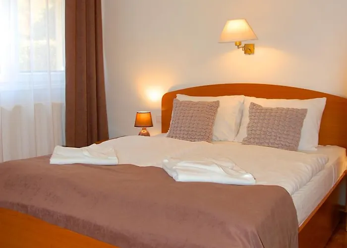 4 Apartmans דירה אגרסאלוק